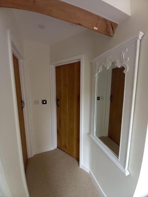 Cosy 2 Bed Cottage Between Snowdonia And The Sea Llandegai Luaran gambar
